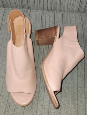 Bueno Umay Slingbacks